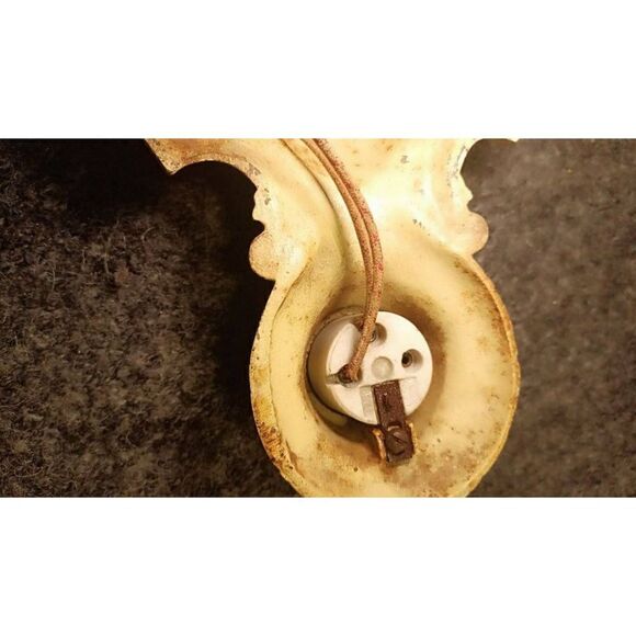 Antique art deco flat mount ceiling light fixture with double light. Late 1800s - Picture 9 of 10